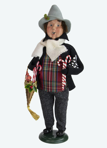 Byers Choice Caroler 2023: Shopping Family Man